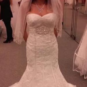 Wedding dress